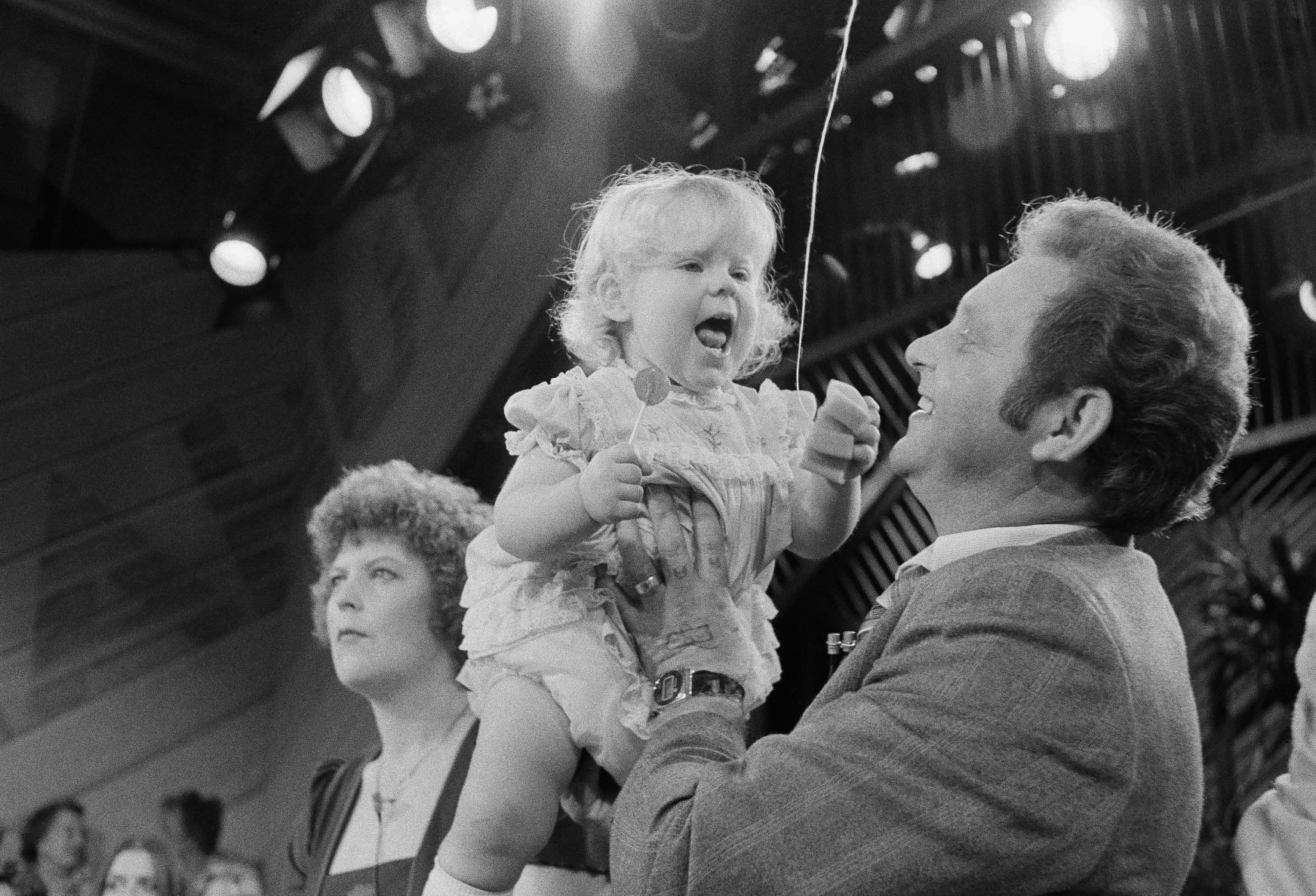 1979: Louise Brown with Family